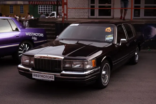 ノミニ カジノ Android/iOS アプリ